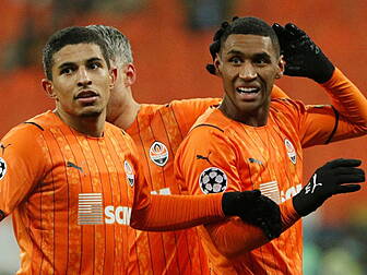 FIFA relaxes rules to allow fo...